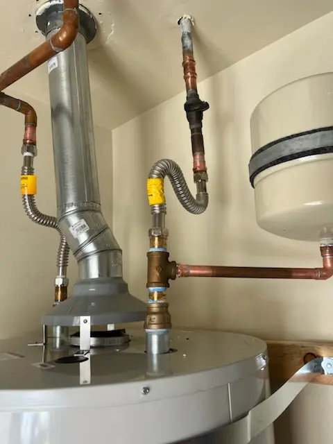 Water heater installation and plumbing repair in Waverley Square